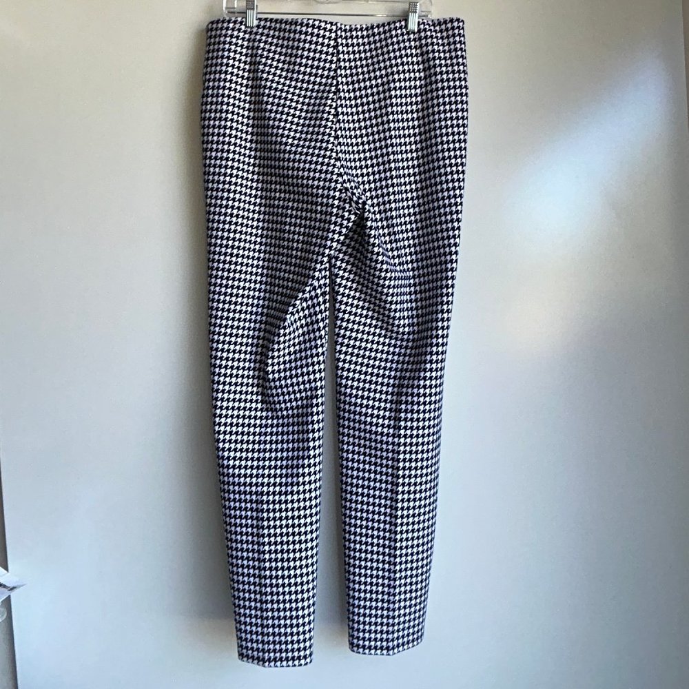Peter Nygard Black and White Houndstooth Pants - Picture 3 of 10